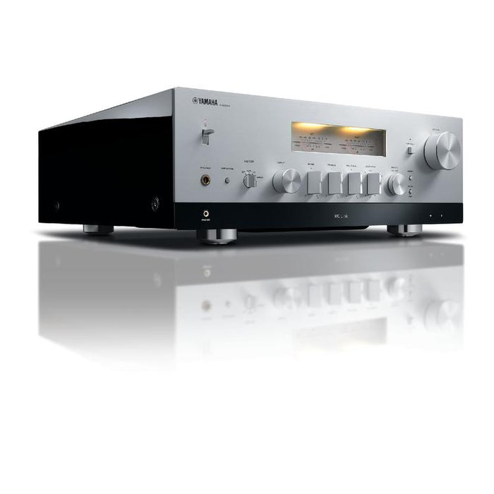 Yamaha RN2000A | Hi-Fi Stereo Network Receiver with MusicCast - 120 W + 120 W - Airplay - Silver-Bax Audio Video